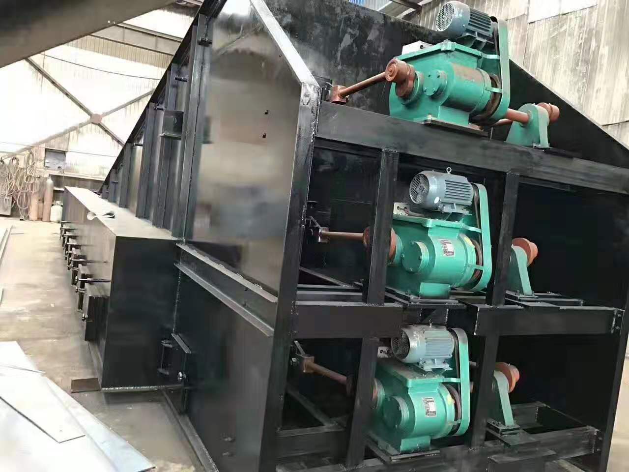 Reciprocating grate bar/stoker greenhouse steam boiler
